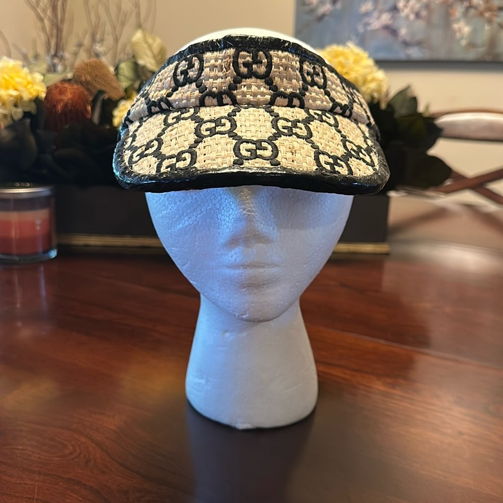 Authentic GG GUCCI visor black patent trim